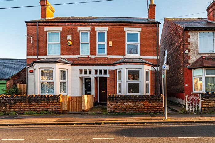 3 Bedroom Semi Detached House For Sale In Faraday Road, Nottingham, NG7