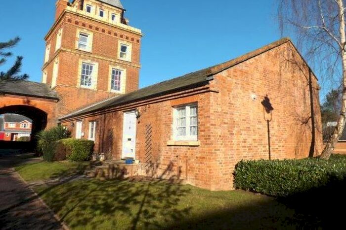 1 Bedroom Bungalow To Rent In Clyst Heath, Exeter, EX2