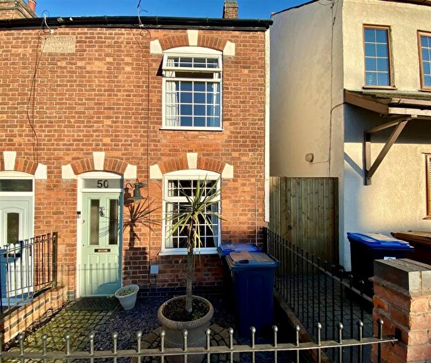 2 Bedroom Semi Detached House For Sale In Ashby Road, Hinckley, LE10