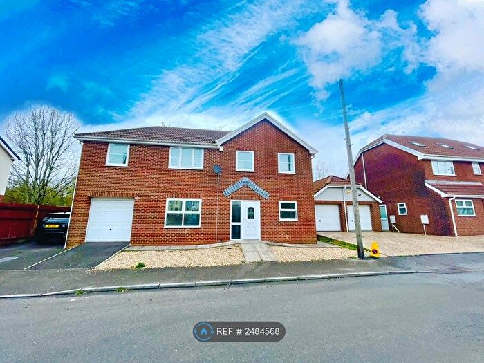 4 Bedroom Detached House To Rent In Duffryn Crescent, Llanharan, Pontyclun, CF72