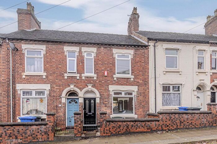 3 Bedroom Town House To Rent In Gilman Street, Hanley, ST1