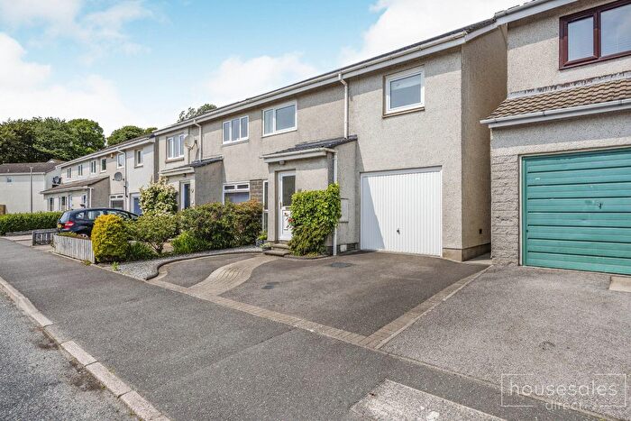 4 Bedroom Semi-Detached House For Sale In Hazel Drive, Westhill, AB32