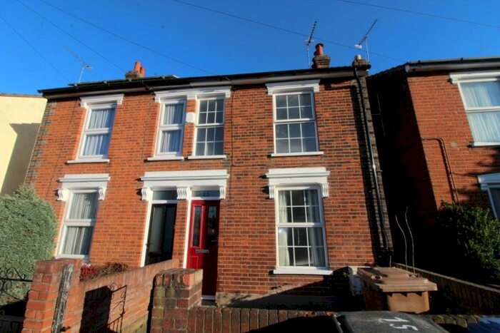 2 Bedroom Semi-Detached House To Rent In Levington Road, Ipswich IP3