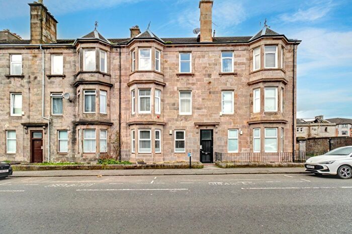 2 Bedroom Flat For Sale In Bonhill Road, Dumbarton, G82