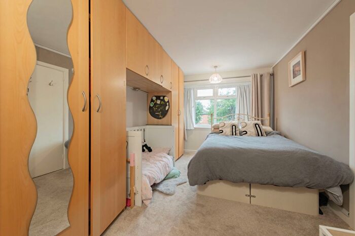 1 Bedroom Flat For Sale In Dornan House, The Avenue, Southampton, SO17