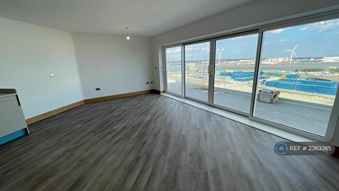 2 Bedroom Penthouse To Rent In High Street, Kent, DA11