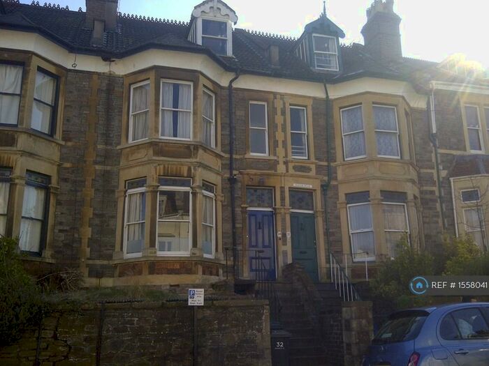5 Bedroom Terraced House To Rent In Cotham Vale, Bristol, BS6