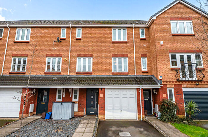 3 Bedroom Terraced House For Sale In Wyncliffe Gardens, Pentwyn, Cardiff, CF23