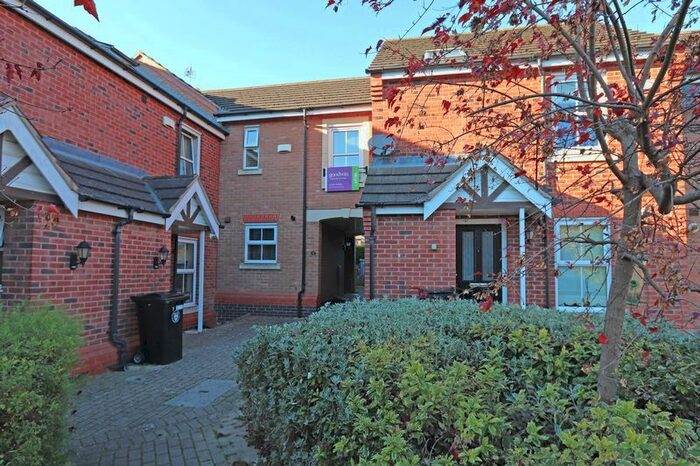 3 Bedroom Town House To Rent In Christ Church Close, Stamford PE9