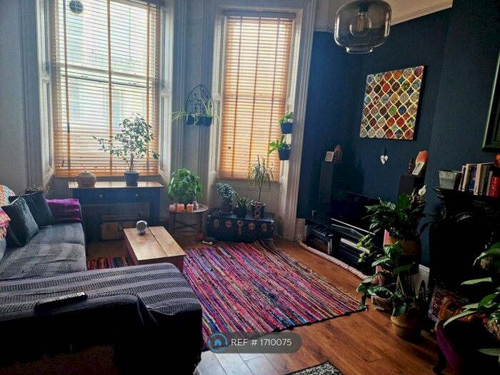 1 Bedroom Flat To Rent In Chesham Place, Brighton, BN2