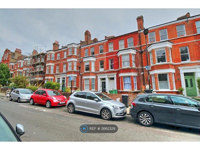 1 Bedroom Flat To Rent In Lithos Road, London, NW3