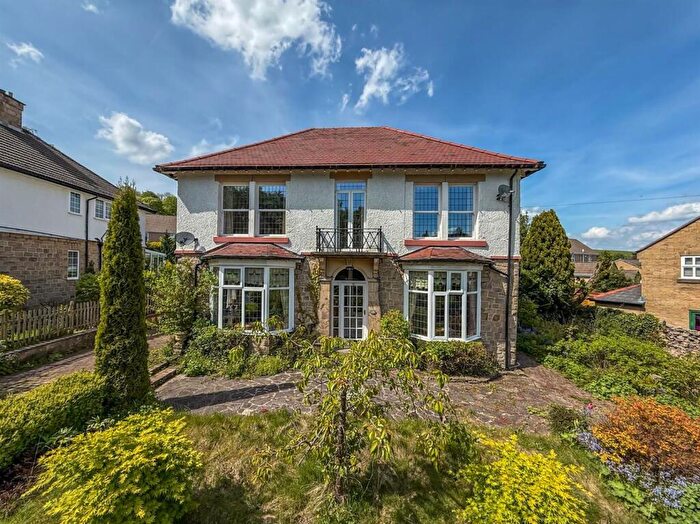 House For Sale In Lansdowne Road, Buxton, SK17
