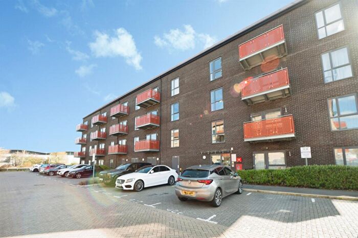1 Bedroom Flat For Sale In Buttermere Way, West Thurrock, Grays, RM20