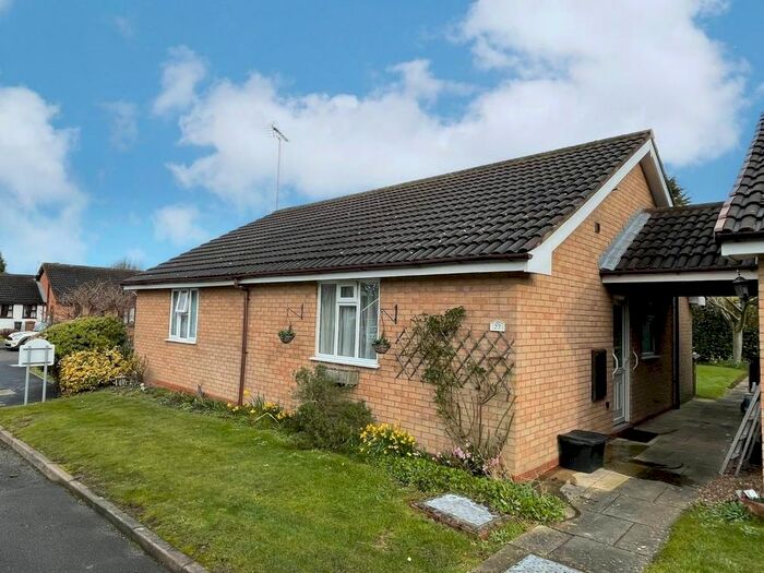 1 Bedroom Bungalow To Rent In Portershill Drive, Shirley, Solihull, B90