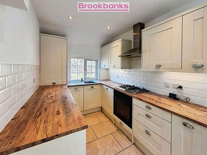 2 Bedroom Bungalow For Sale In Busty Lane, Sevenoaks, TN15