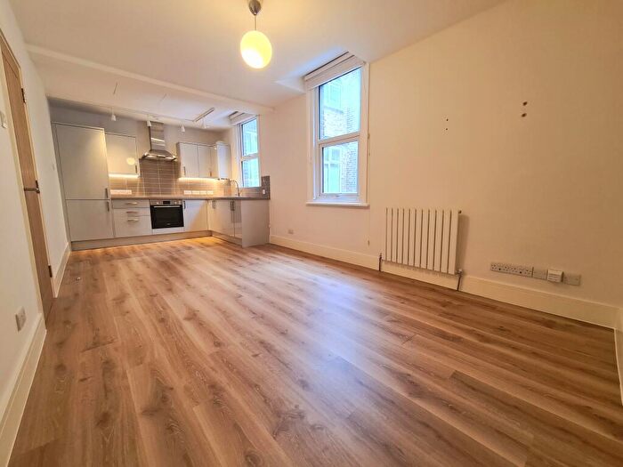 1 Bedroom Apartment To Rent In Murrays Yard, Woolwich, SE18