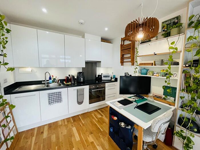 1 Bedroom Flat For Sale In Marcon Place, London, E8