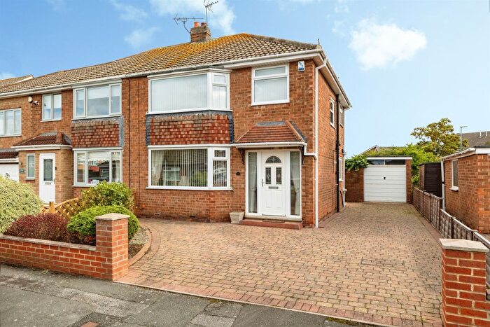 3 Bedroom Semi-detached House For Sale In Fairwell Road, Stockton-On-Tees, TS19