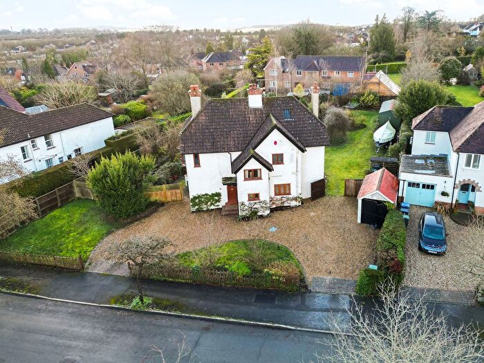 5 Bedroom Detached House For Sale In Bouverie Avenue, Salisbury, SP2