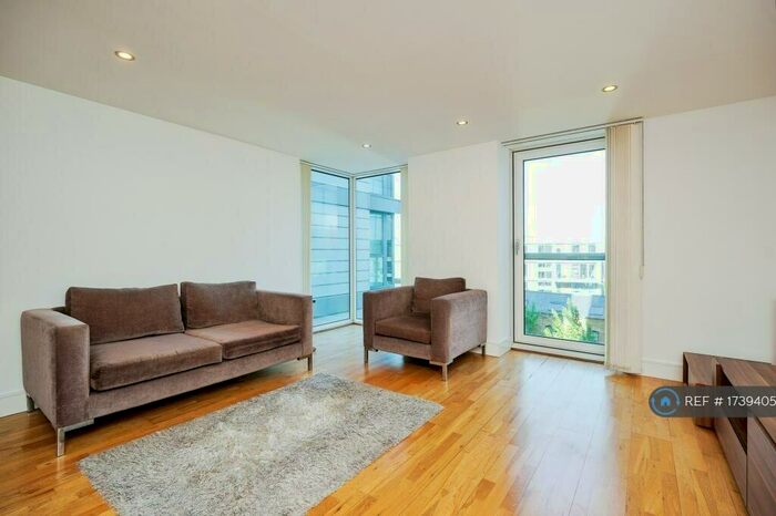 2 Bedroom Flat To Rent In Distillery Tower, London, SE8