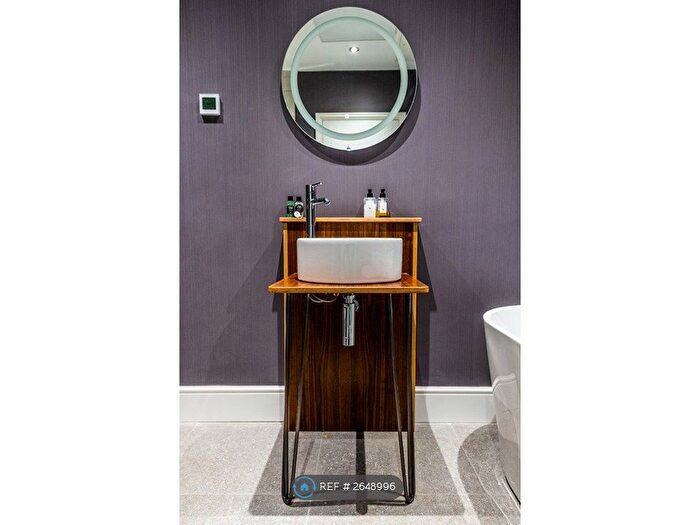 3 Bedroom Flat To Rent In Stoney Street, Nottingham, NG1