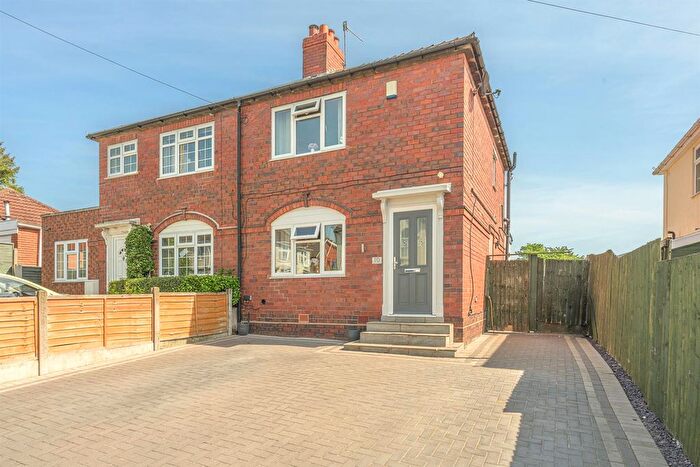 2 Bedroom Semi Detached House For Sale In Laburnum Street, Wollaston, Stourbridge, DY8