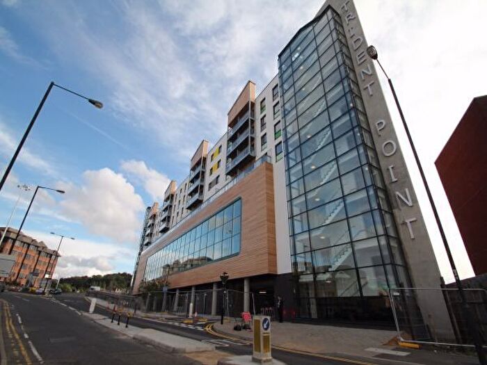 2 Bedroom Flat To Rent In Trident Point, Pinner Road, Harrow, HA1