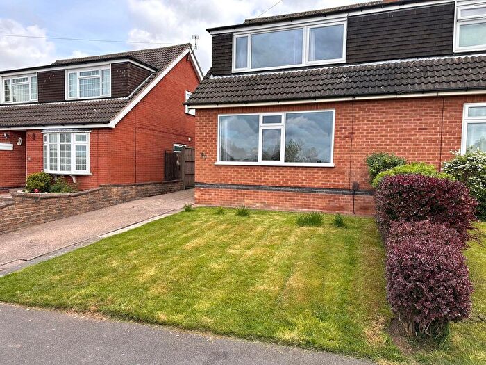 3 Bedroom Semi-detached House To Rent In Bakewell Drive, Castle Donington, DE74