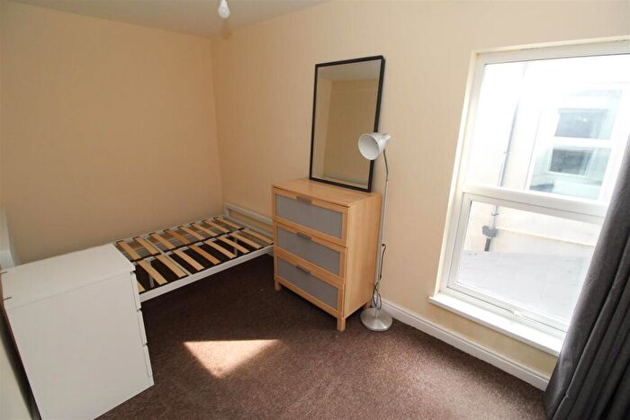 1 Bedroom Terraced House To Rent In Miskin Street, Cardiff, CF24