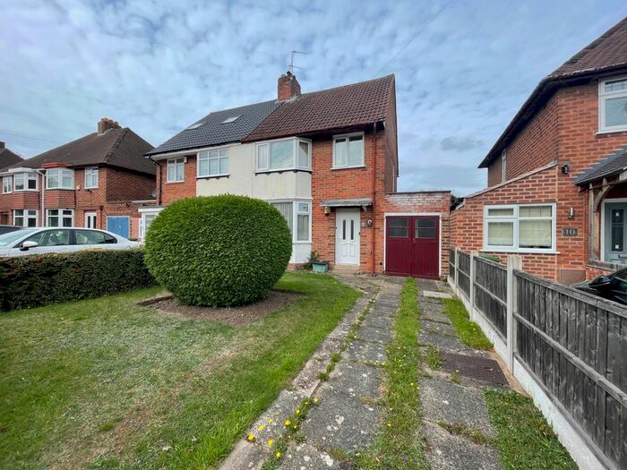 3 Bedroom Semi-Detached House To Rent In Onslow Crescent, Olton, Solihull, B92