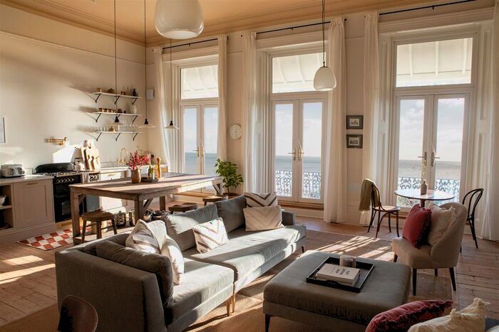 2 Bedroom Flat To Rent In Marina, St. Leonards-On-Sea, TN38