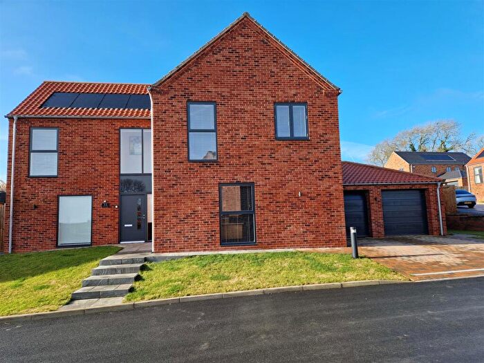 4 Bedroom Detached House For Sale In Adrian Shinn Way, Horncastle, LN9