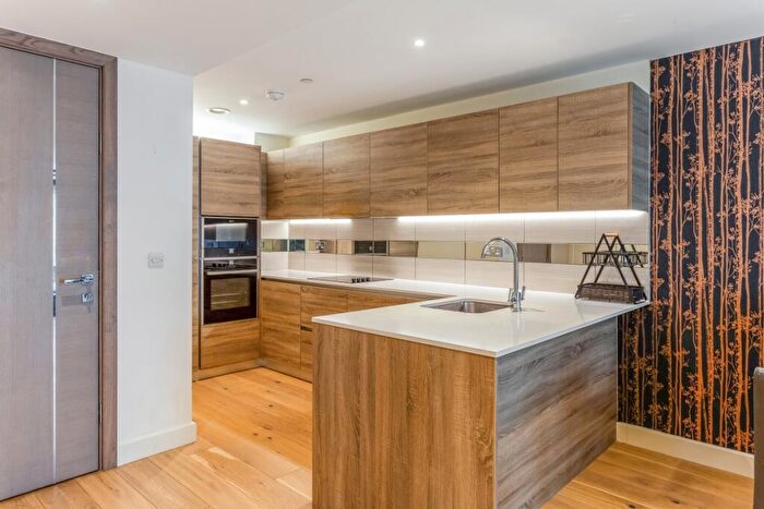 2 Bedroom Apartment To Rent In Deveraux House, Woolwich Arsenal, SE18