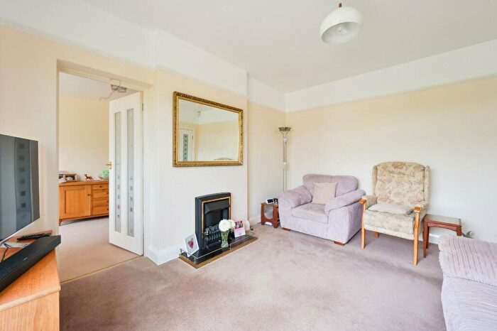 2 Bedroom Detached Bungalow For Sale In The Drive, Ewell, KT19