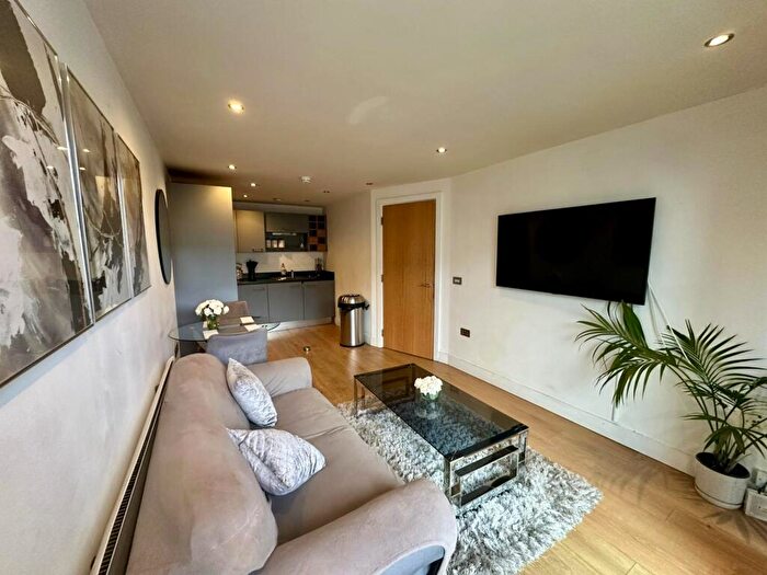 1 Bedroom Property To Rent In La Salle, Leeds Dock, City Centre, LS10