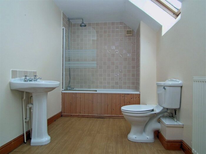 3 Bedroom Detached House To Rent In Llandegley, Llandrindod Wells, Powys, LD1