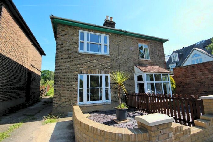 2 Bedroom Semi-Detached House To Rent In Links Road, Woodford Green, Essex, IG8