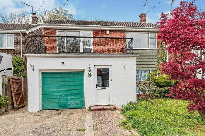 3 Bedroom Detached House To Rent In Randolph Close, Canterbury, Kent, CT1