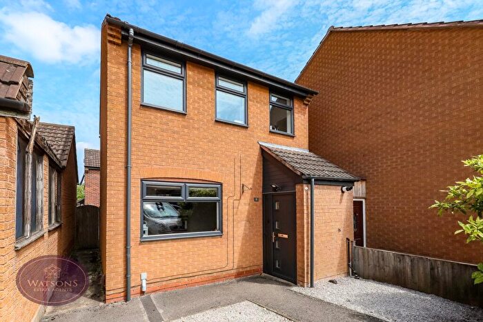 3 Bedroom Detached House For Sale In Azalea Court, Giltbrook, Nottingham, NG16