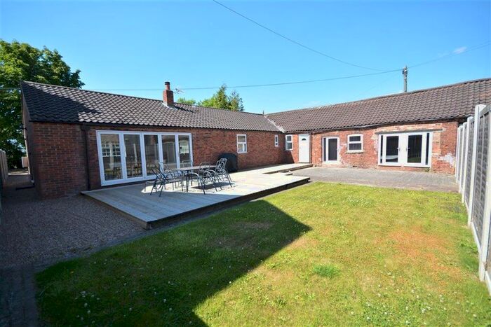 4 Bedroom Bungalow To Rent In Chestnut House, Doncaster Road, Burn, YO8