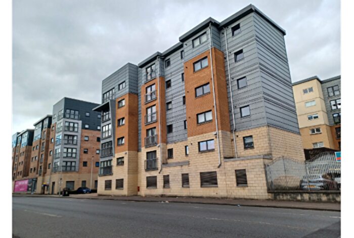 1 Bedroom Flat To Rent In , Pollokshaws Road, G41