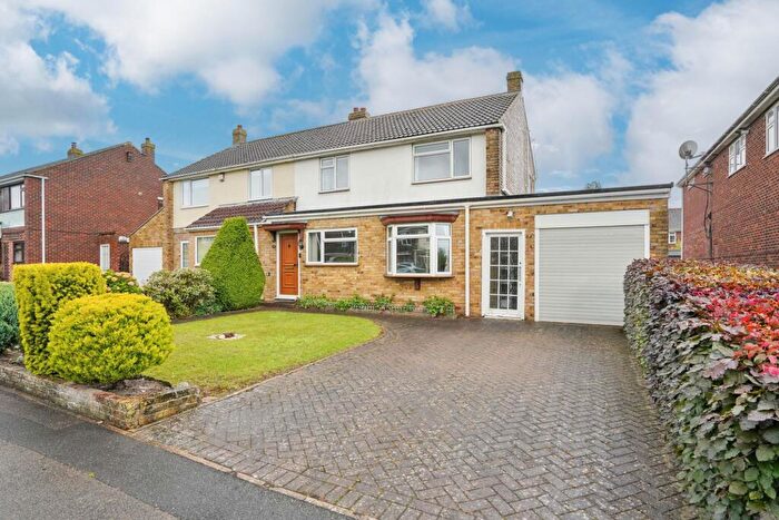 3 Bedroom Semi-Detached House For Sale In Barnards Way, Wantage, OX12