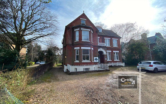 2 Bedroom Flat To Rent In |Ref: |, Westwood Road, Southampton, SO17