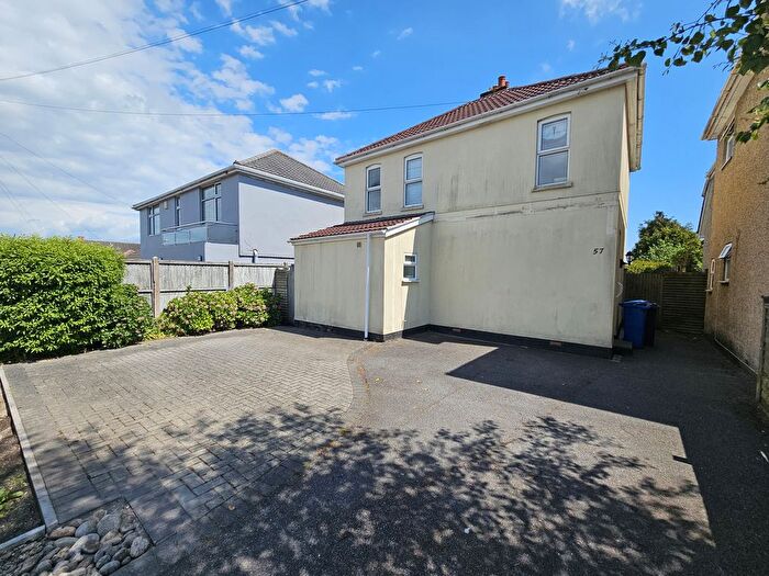 3 Bedroom Detached House To Rent In Brixey Road, Poole, BH12