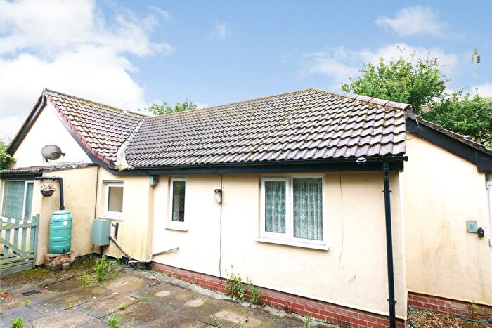 2 Bedroom Bungalow For Sale In The Strand, Mablethorpe, Lincolnshire, LN12