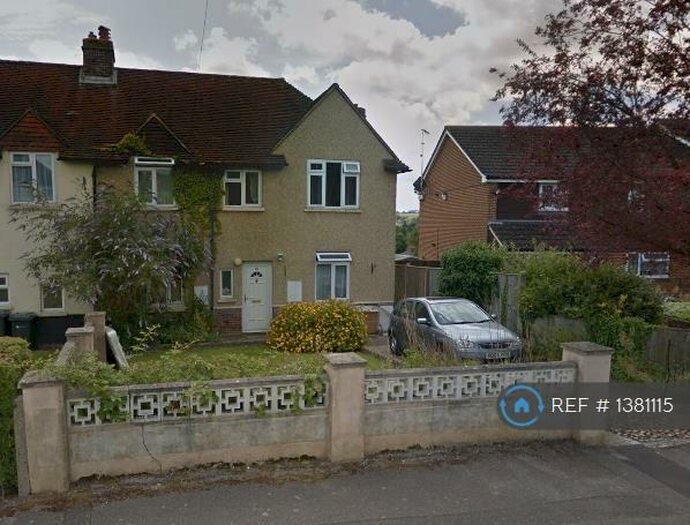 5 Bedroom Semi-Detached House To Rent In Shepherds Hill, Guildford, GU2