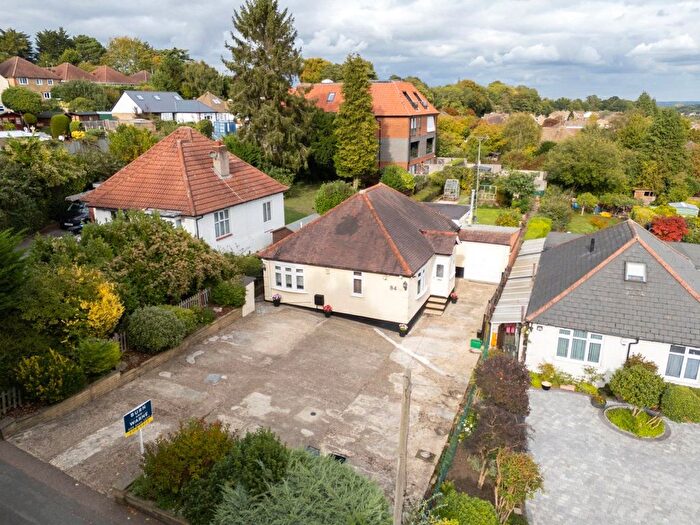 3 Bedroom Detached House For Sale In Old Farleigh Road, Selsdon, South Croydon, CR2