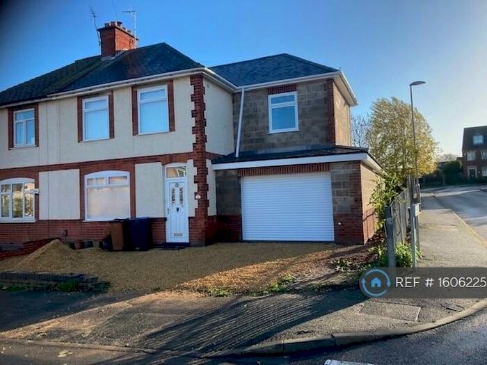 3 Bedroom Semi-Detached House To Rent In Woodland Avenue, Burbage, Hinckley, LE10