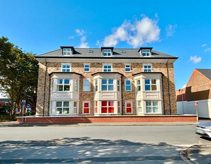1 Bedroom Apartment For Sale In Railway Street, Hornsea, HU18