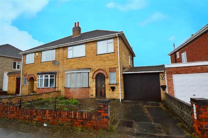 3 Bedroom Semi-Detached House To Rent In Jean Drive, Leicester, LE4